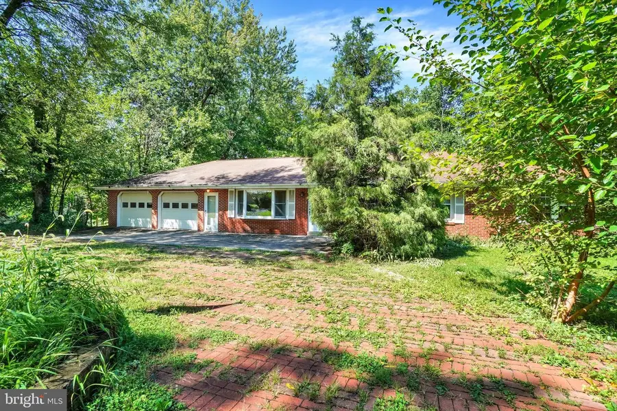 1131 Ridge Rd, Elizabethtown, PA 17022 - #2