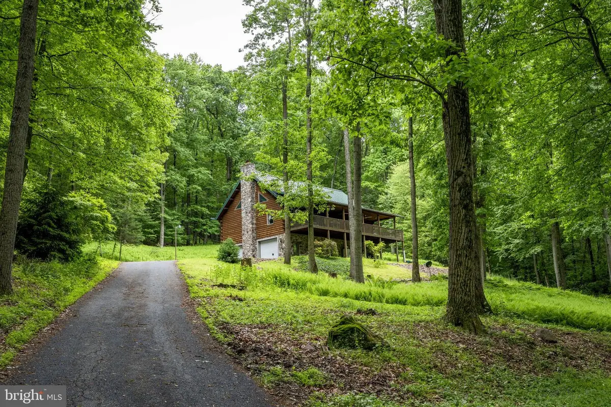 210 Resh Rd, Reinholds, PA 17569 - #1