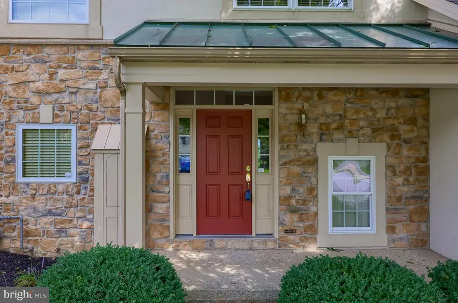 656 Crestgate Pl, Millersville, PA 17551 - #2