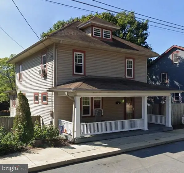525 E Market St, Marietta, PA 17547 - #1