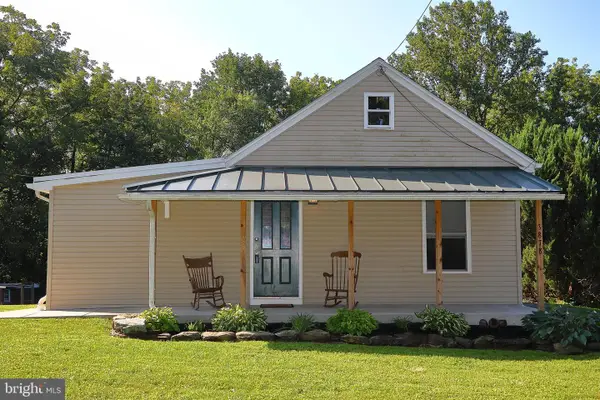 3878 Main St, CONESTOGA, PA 17516