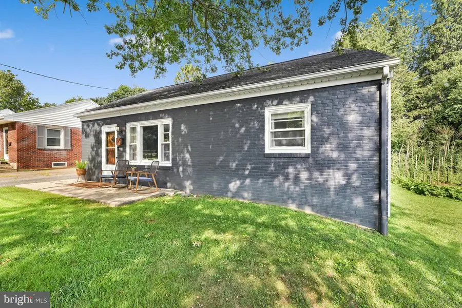 416 N Prince St, Millersville, PA 17551 - #3