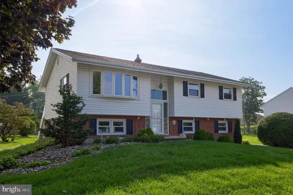 2135 Brockton Rd, LANCASTER, PA 17601