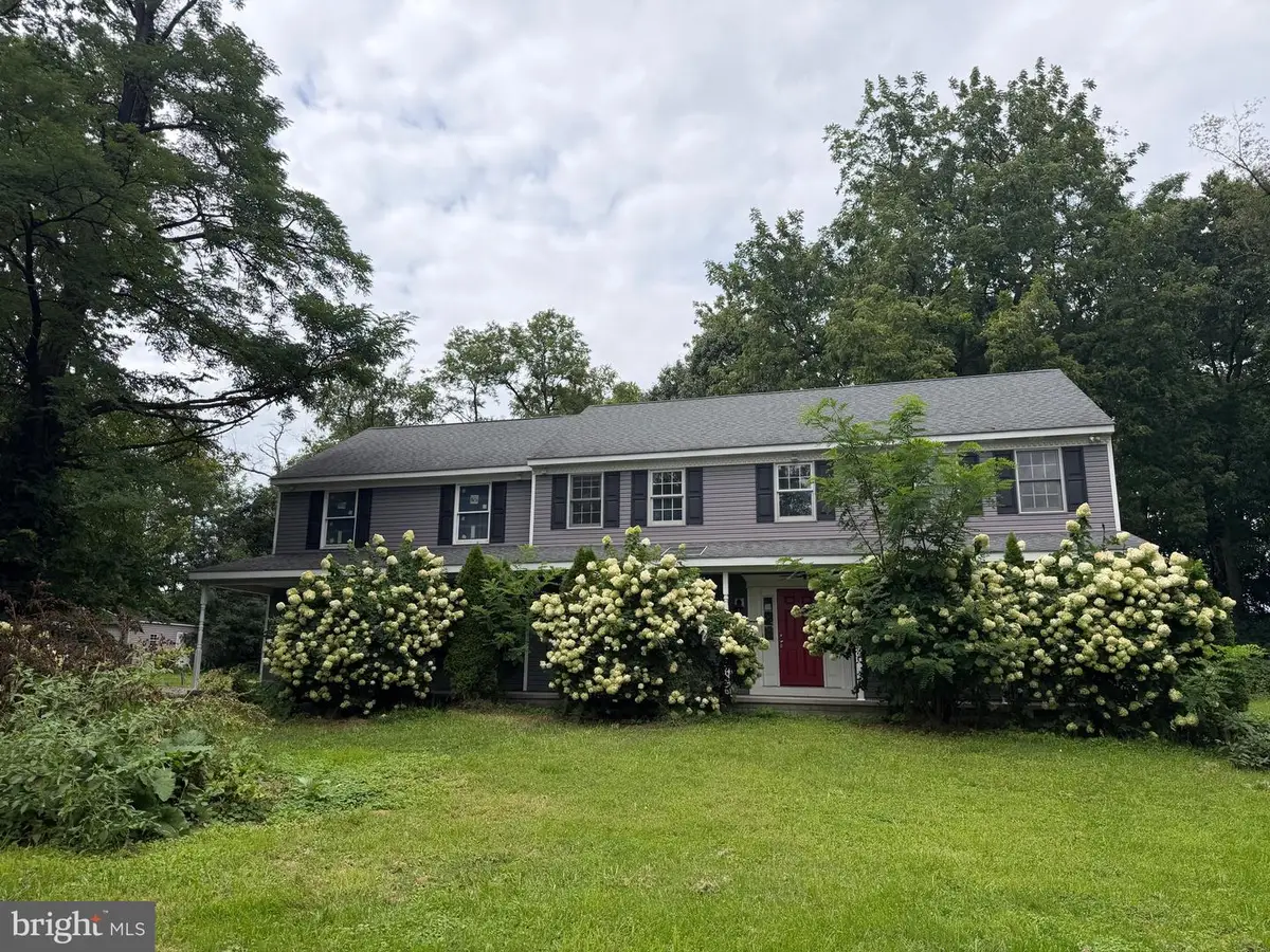 143 Coffee Goss Rd, Marietta, PA 17547 - #1