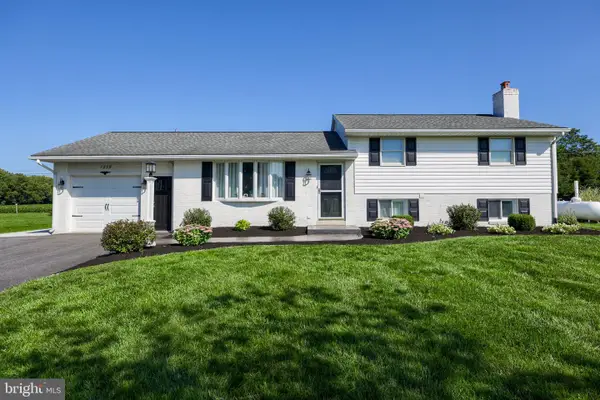 1239 Donegal Springs, MOUNT JOY, PA 17552