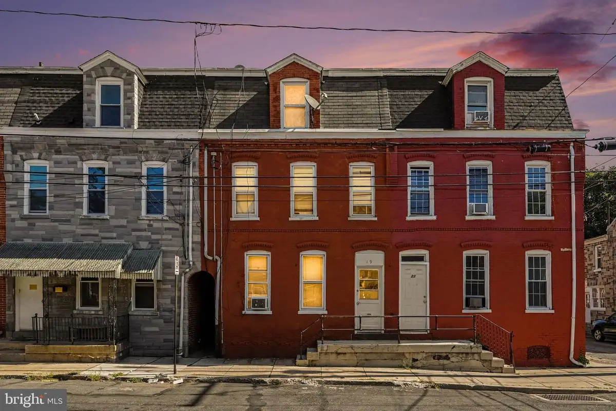19 New Dorwart St, Lancaster, PA 17603 - #1