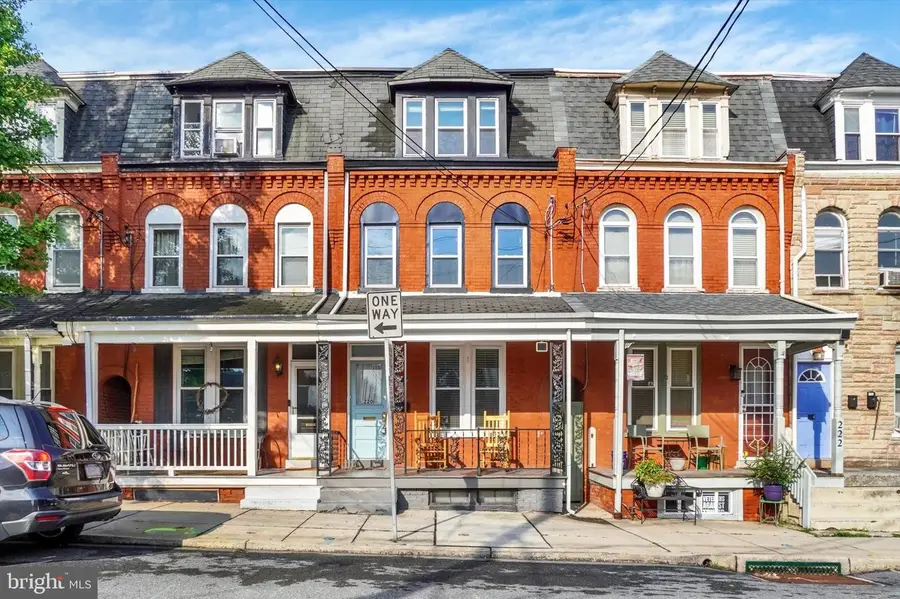 220 N Shippen St, Lancaster, PA 17602 - #2