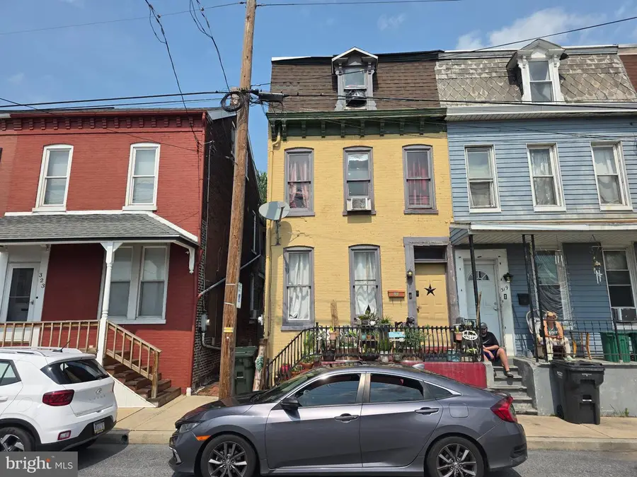 321 N 2nd St, Columbia, PA 17512 - #3