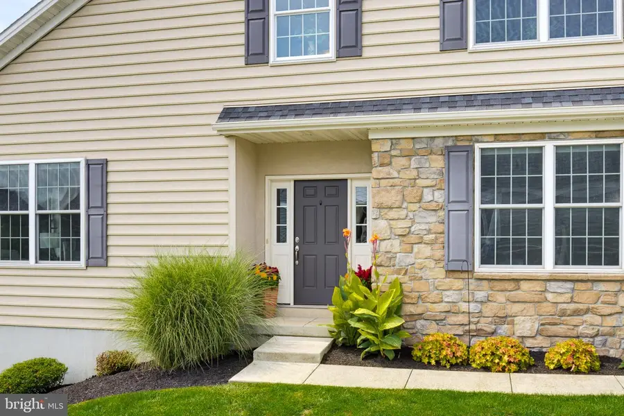 181 Copperstone Ct, Millersville, PA 17551 - #2