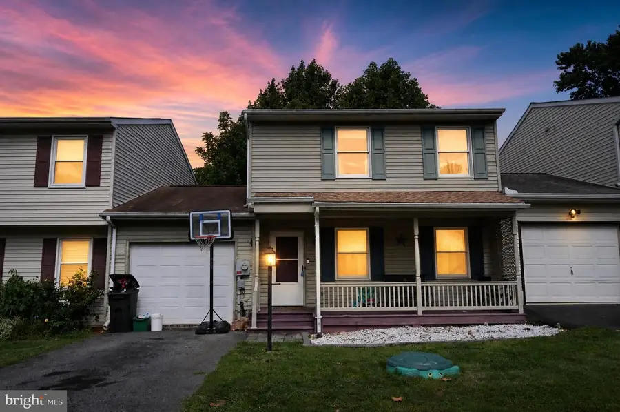 33 Sunrise Ter, Millersville, PA 17551 - #3