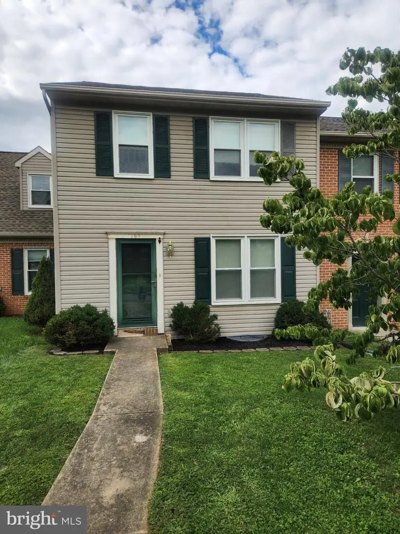 107 Stonecrest Ct, Stevens, PA 17578 - #2