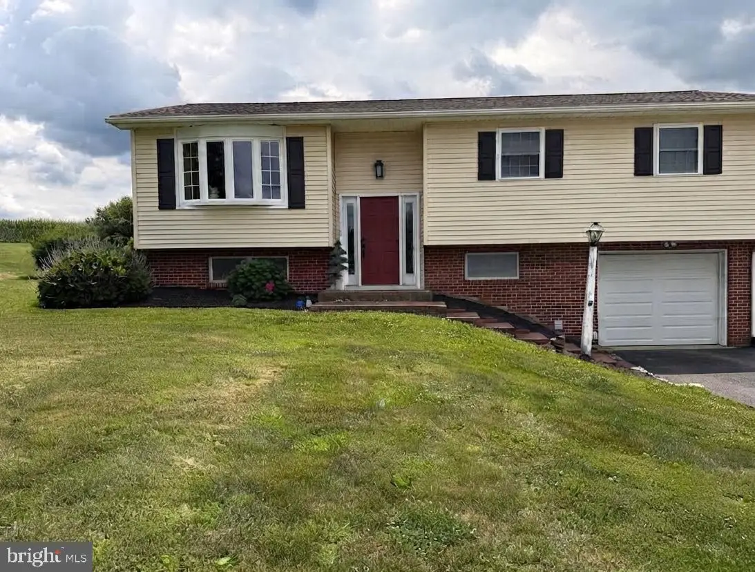 3936 Locust Grove, Columbia, PA 17512 - #1