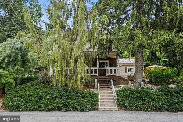 390 Miller Rd, ELIZABETHTOWN, PA 17022