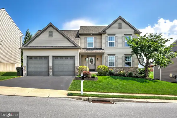 605 Hamaker Rd, MANHEIM, PA 17545