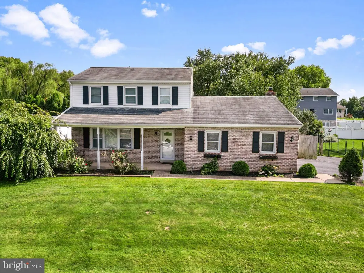 2440 Douglas Dr, Lancaster, PA 17602 - #1