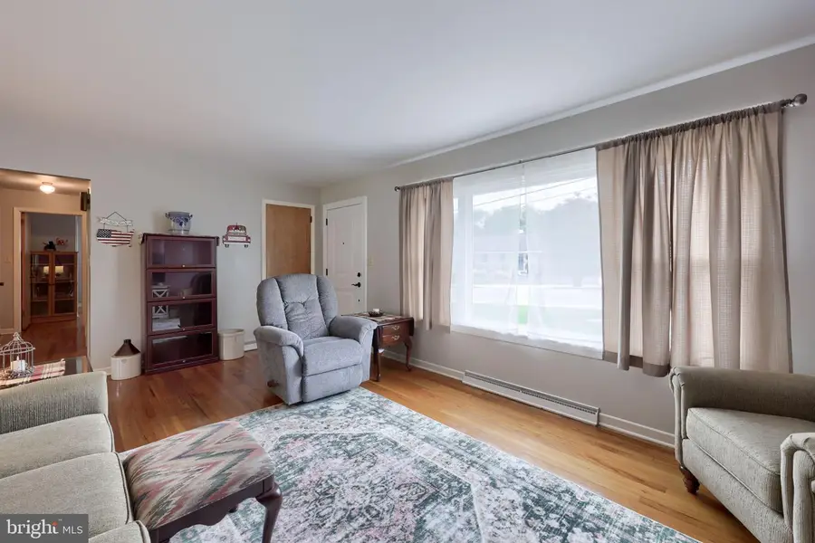 520 Lincoln Ave, Ephrata, PA 17522 - #3