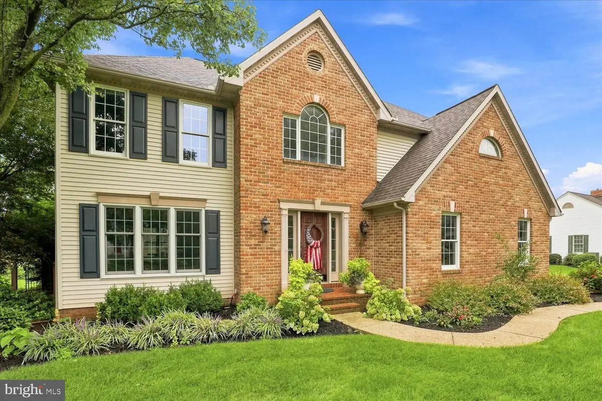 140 Olde Field Dr, Lititz, PA 17543 - #1