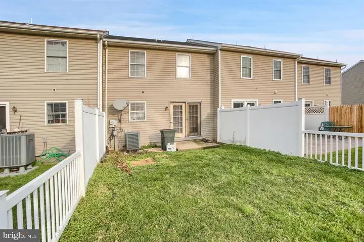 2449 Franklin Dr, East Petersburg, PA 17520 - #2