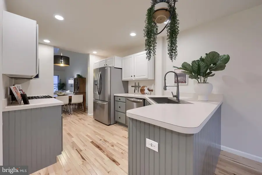 4 Weaver Ave, Ephrata, PA 17522 - #3