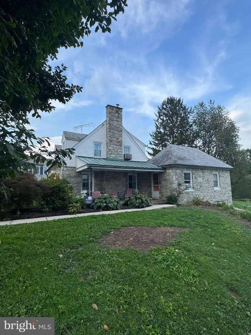79 Main St, New Providence, PA 17560 - #2