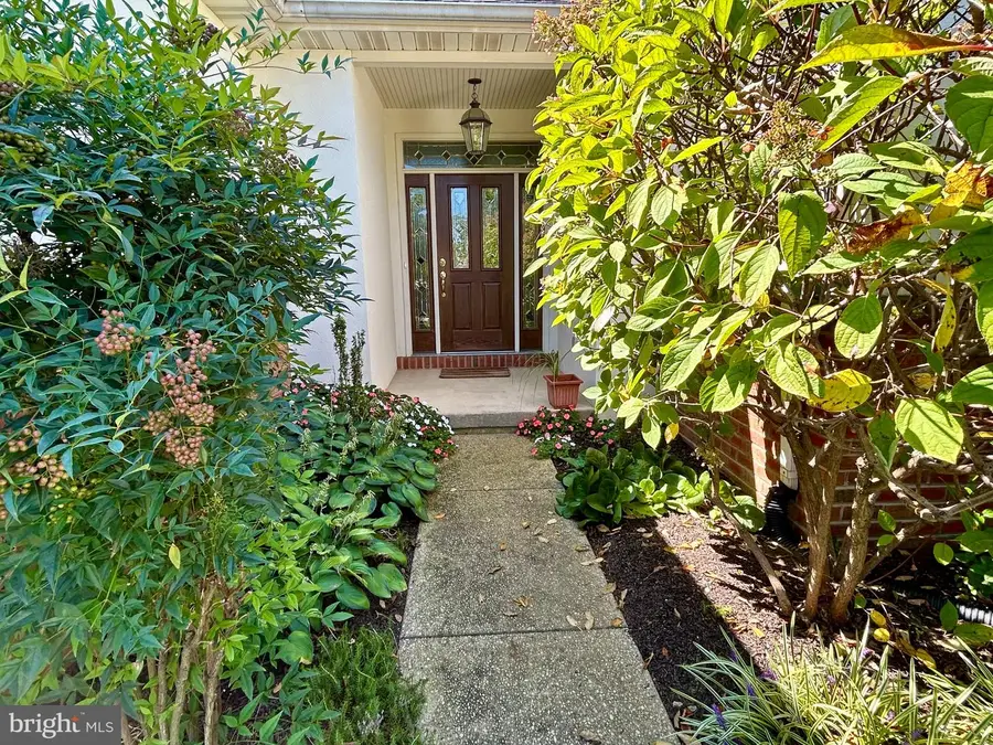 207 Sutherland Rd, Lancaster, PA 17603 - #2