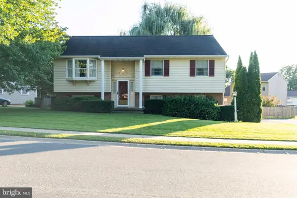 638 Regent Dr, LANCASTER, PA 17601