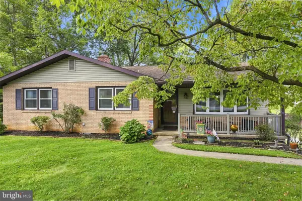 1525 Vista Rd, LANCASTER, PA 17601