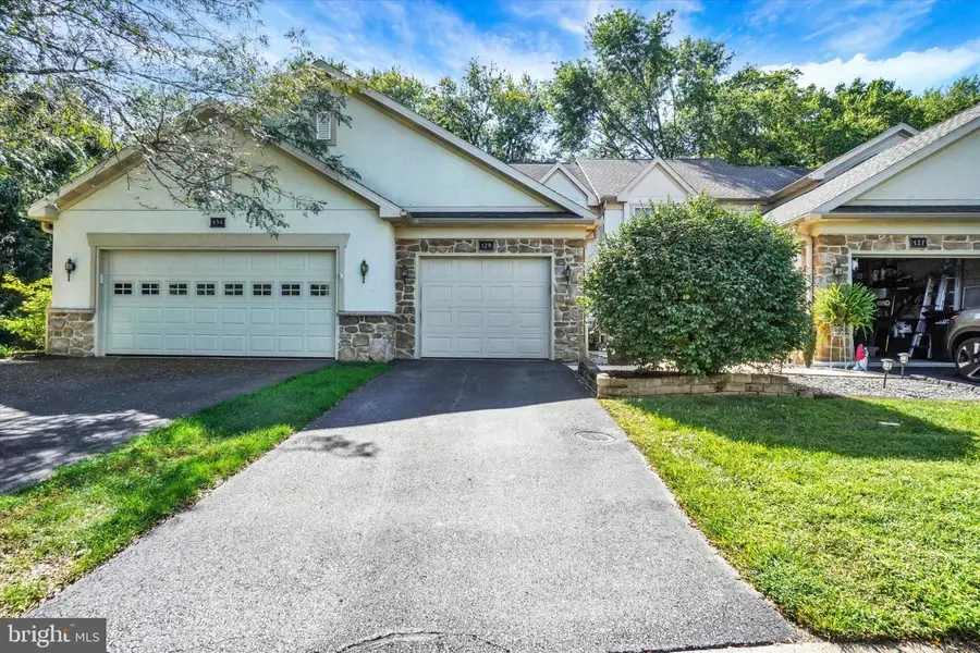 129 Creekgate Ct, Millersville, PA 17551 - #2