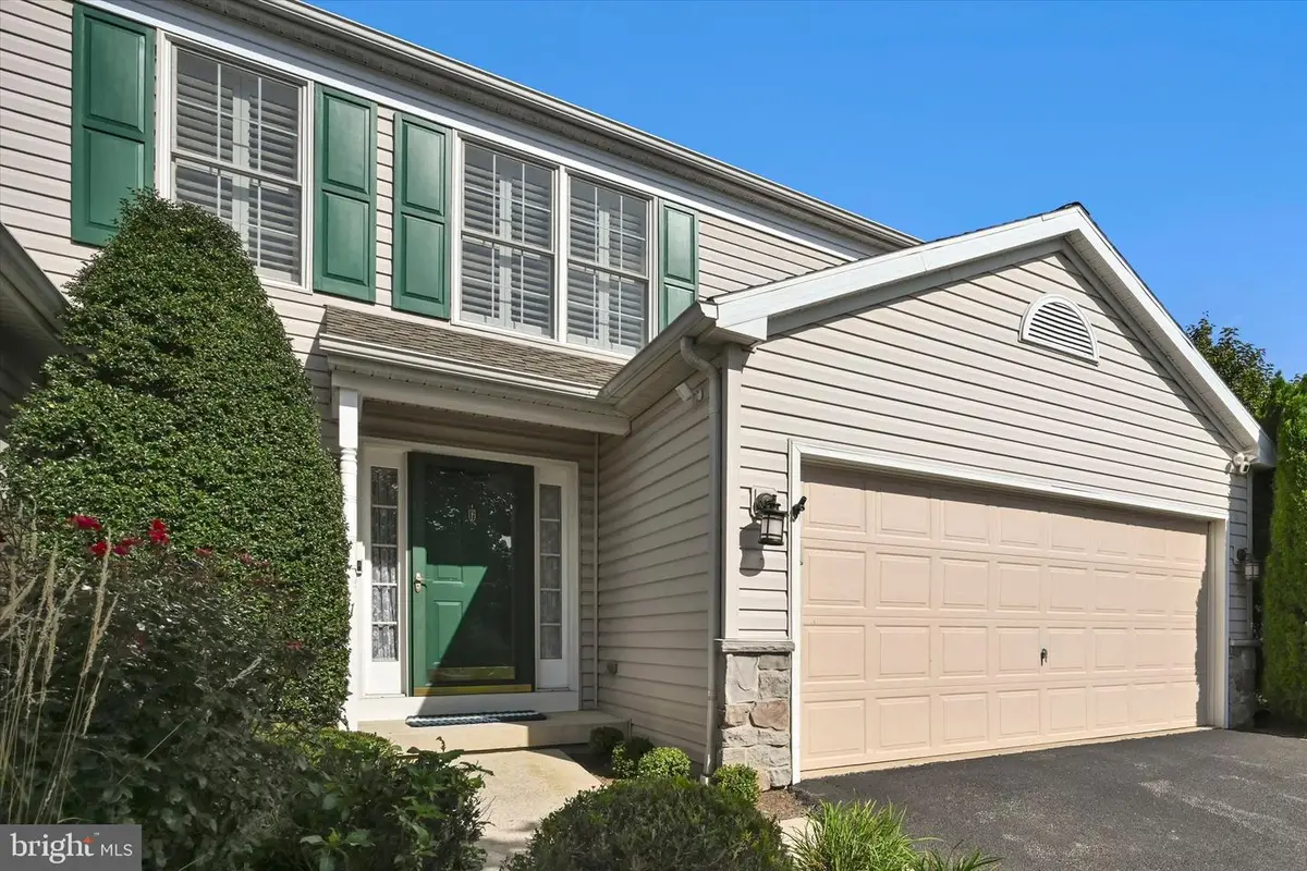 41 Creekside Dr, Millersville, PA 17551 - #1
