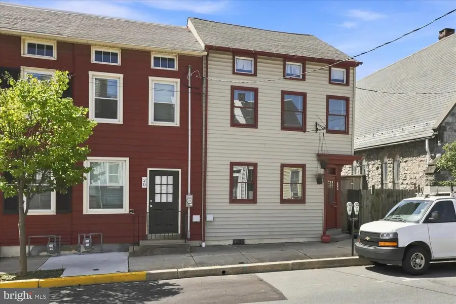 18 S 4th St, Columbia, PA 17512 - #2