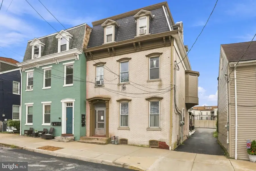150 Walnut St, Columbia, PA 17512 - #3