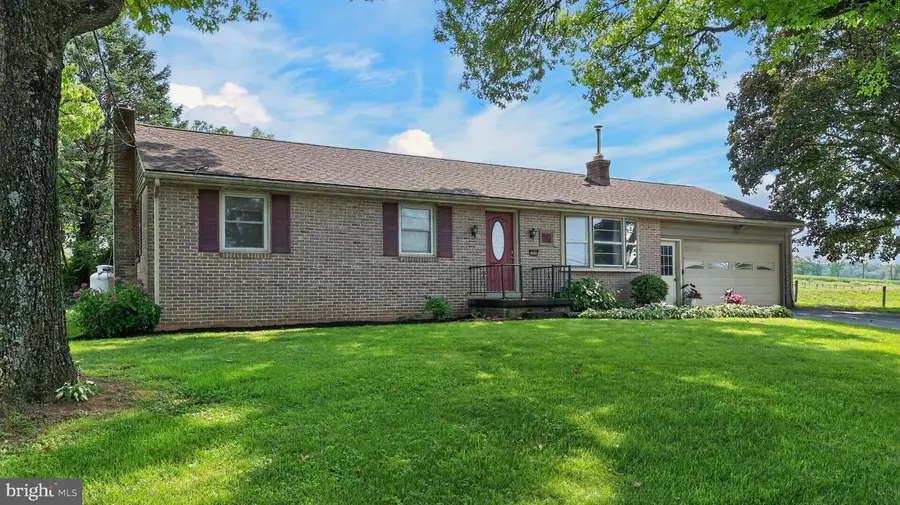 5757 Division Hwy, Narvon, PA 17555 - #2
