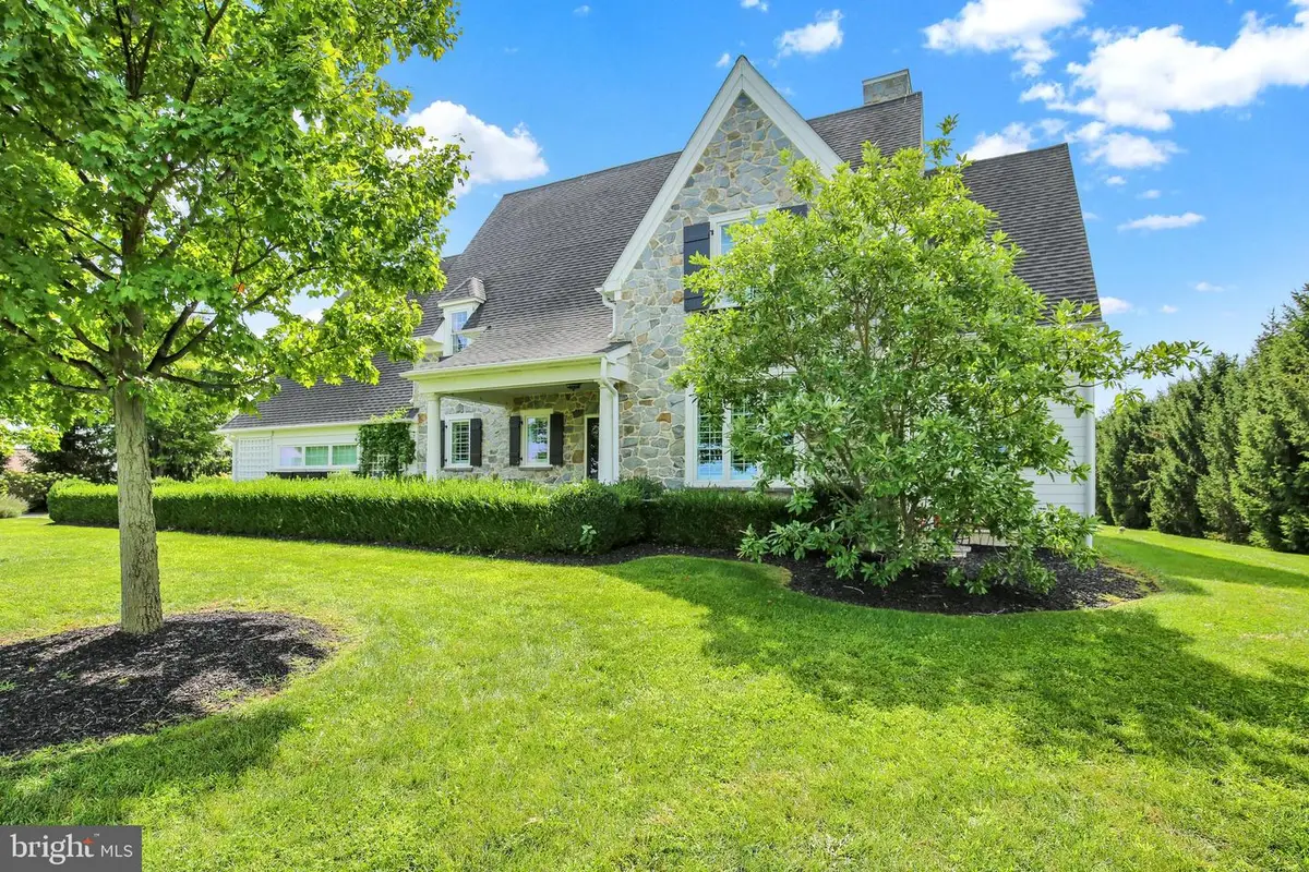 640 Snyder Rd, Lititz, PA 17543 - #1