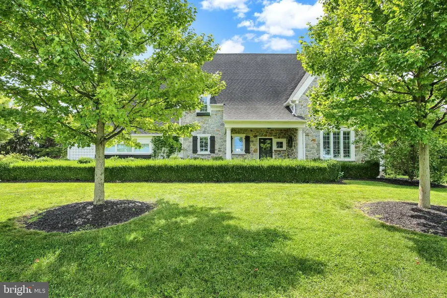 640 Snyder Rd, Lititz, PA 17543 - #2