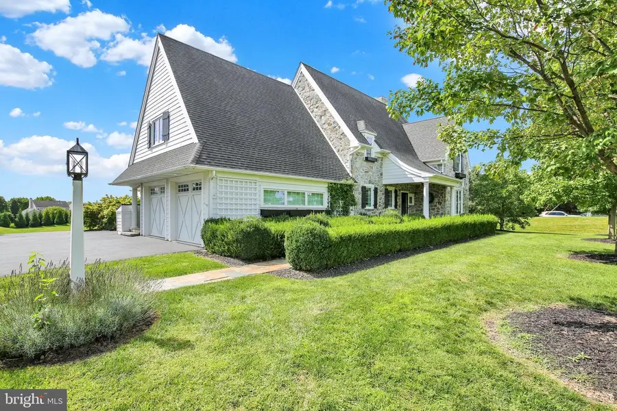 640 Snyder Rd, Lititz, PA 17543 - #3