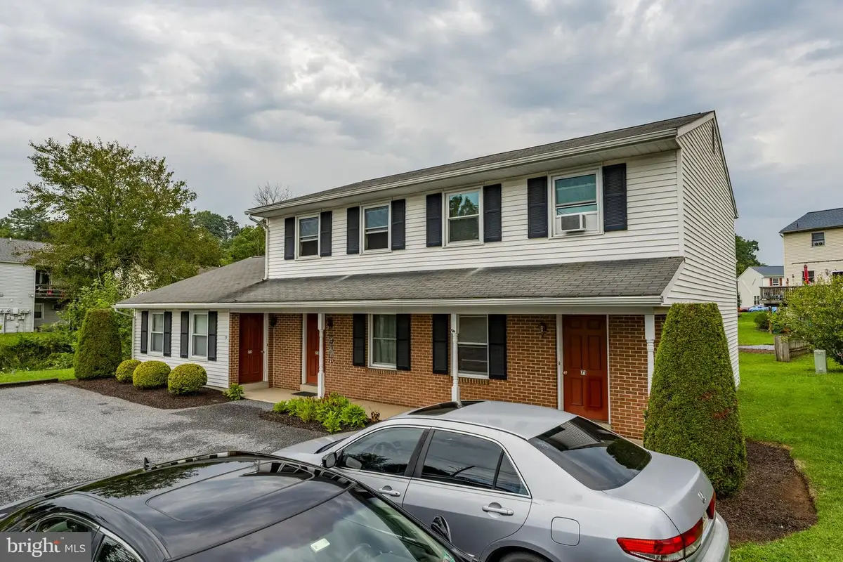 71-75 Akron Rd, Ephrata, PA 17522 - #1