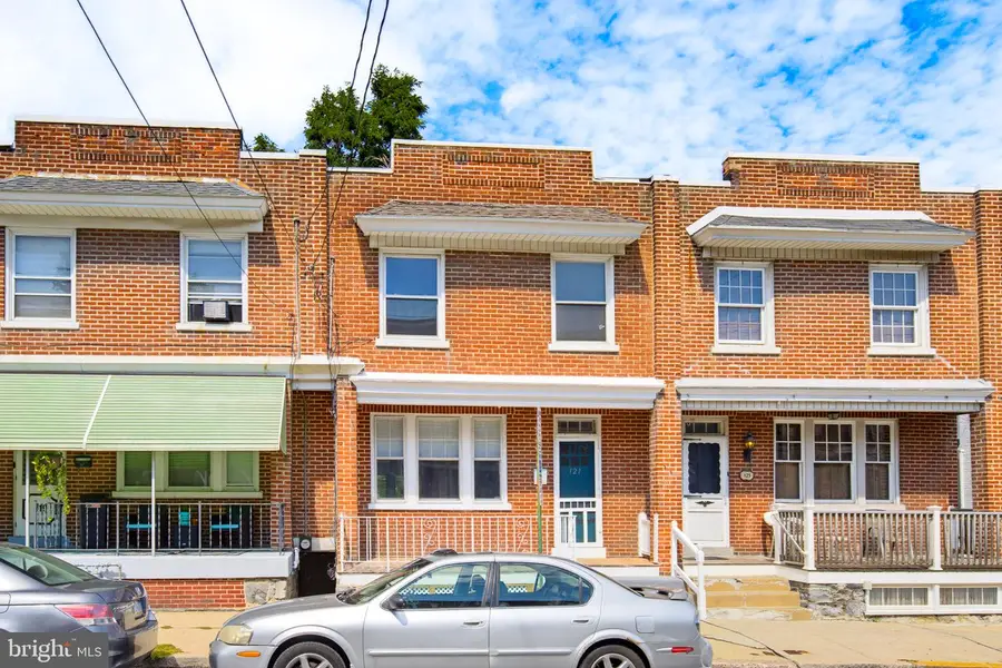 121 E New, Lancaster, PA 17602 - #2
