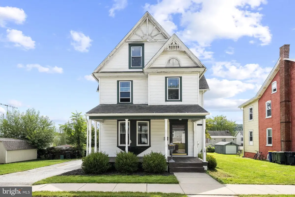 10 Broad St, Christiana, PA 17509 - #1