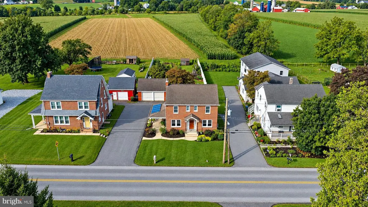 92 N Ronks Rd, Ronks, PA 17572 - #1