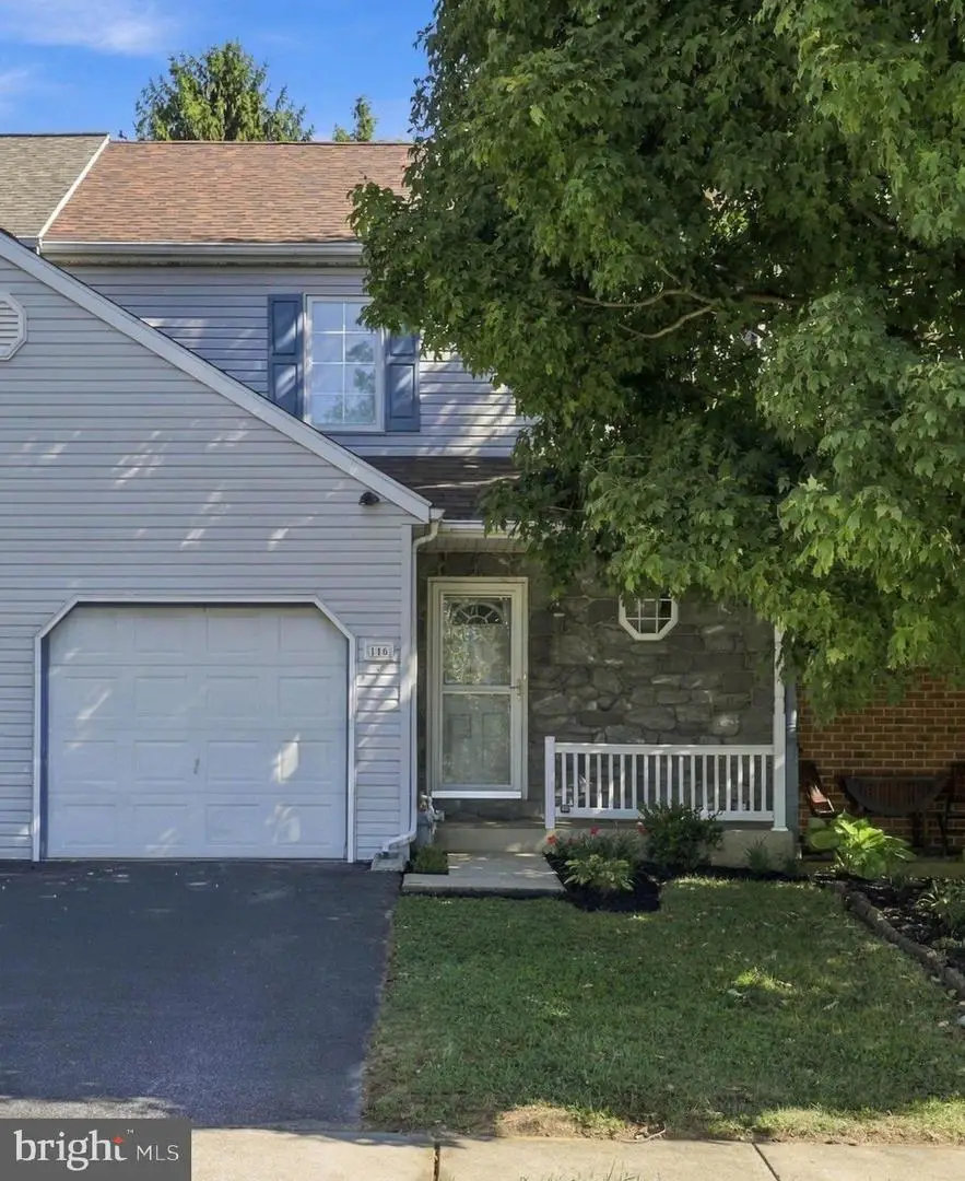 116 Parklawn Ct, Lancaster, PA 17601 - #1