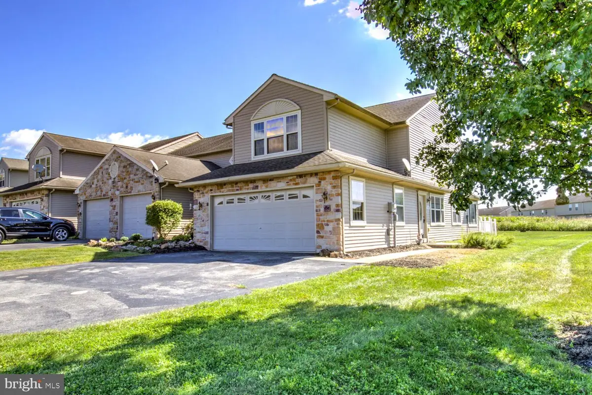 454 Alexandria Ct, Marietta, PA 17547 - #1