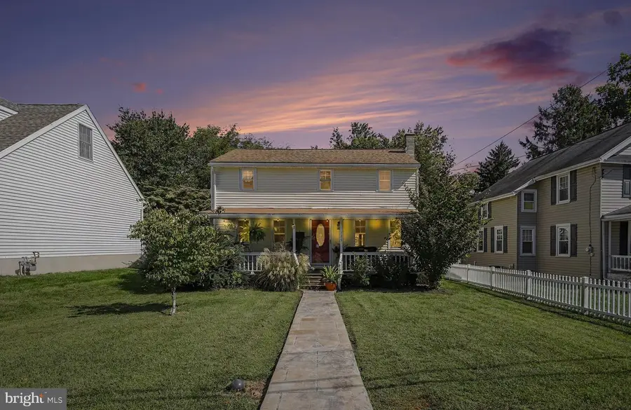 109 Leaman St, Lititz, PA 17543 - #3