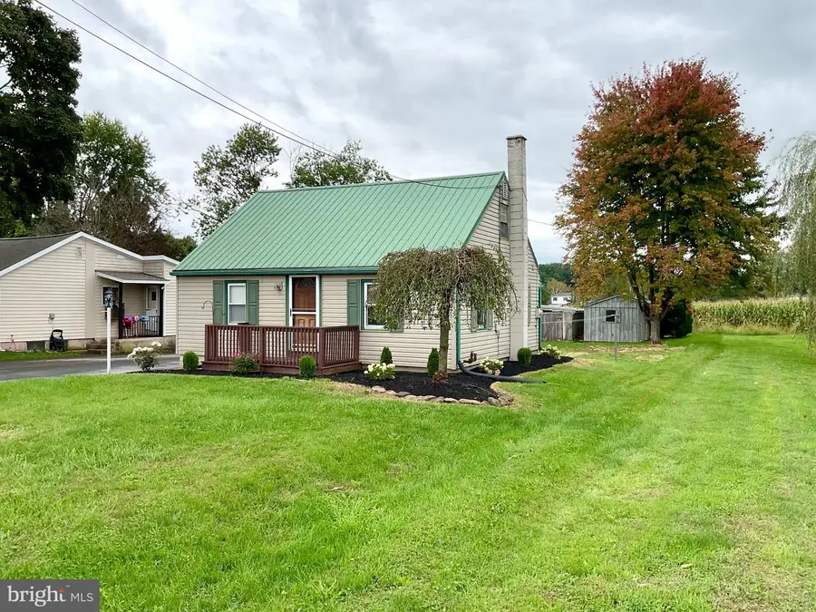 641 N Farmersville Rd, Ephrata, PA 17522 - #2