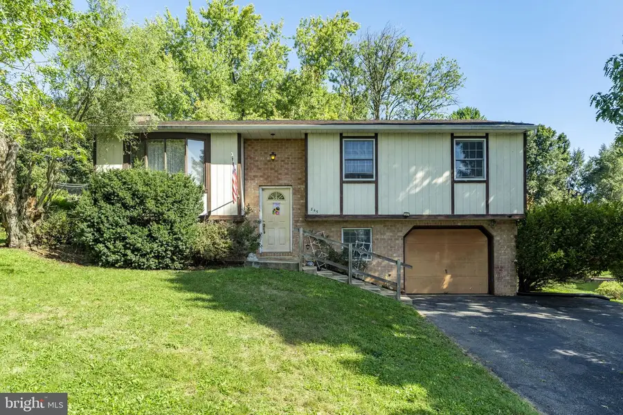 845 Terrace Ave, Mount Joy, PA 17552 - #2