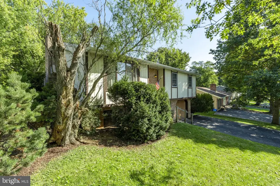 845 Terrace Ave, Mount Joy, PA 17552 - #3