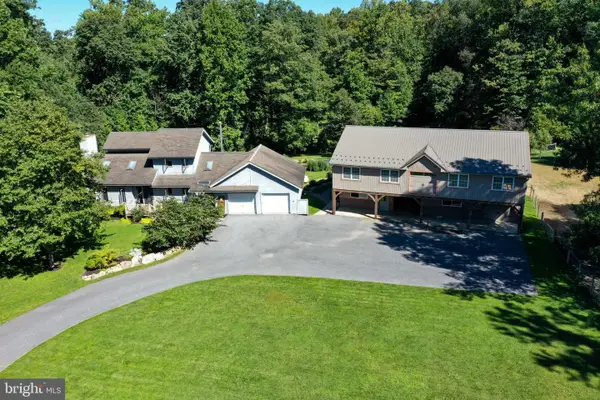 786 Lime Quarry Rd, GAP, PA 17527