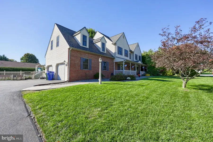 1735 Valette Dr, Lancaster, PA 17602 - #2