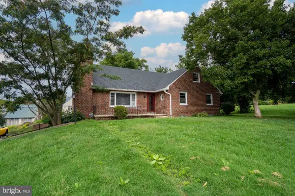 117 W Roseville Rd, LANCASTER, PA 17601