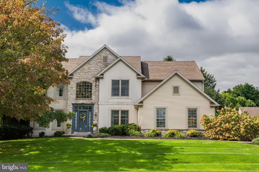 118 Huntingwood Dr, Lancaster, PA 17602 - #2