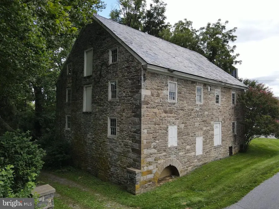 62 Londonvale Rd, Gordonville, PA 17529 - #2